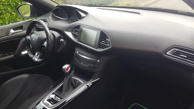 Peugeot 308 image 1