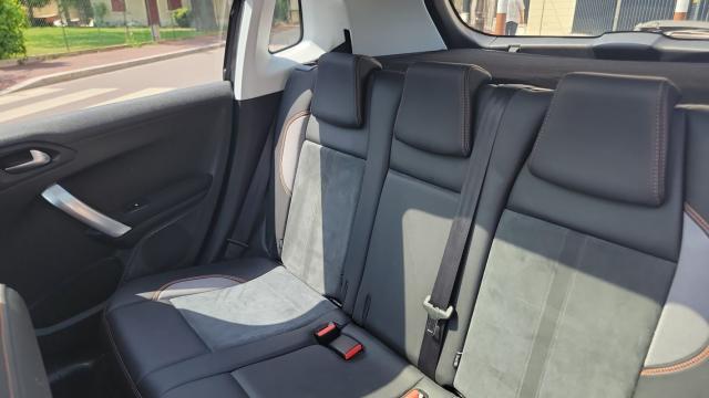 Peugeot 2008 image 7