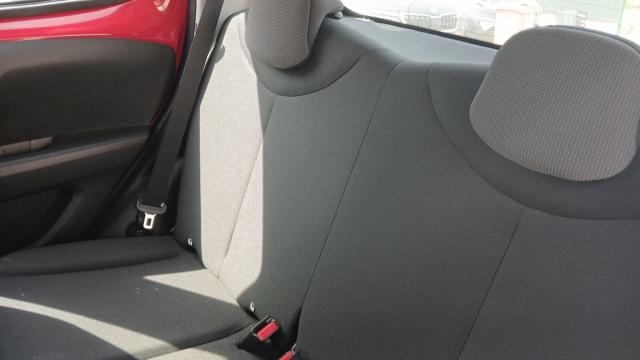 Peugeot 108 image 2