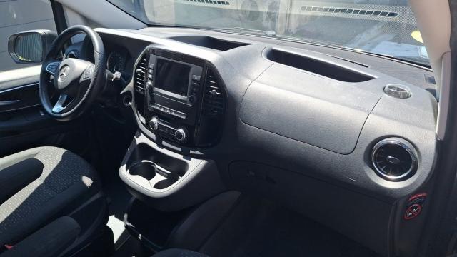 Mercedes Benz Vito image 6