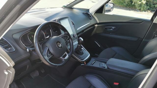 Renault Grand Scénic image 9