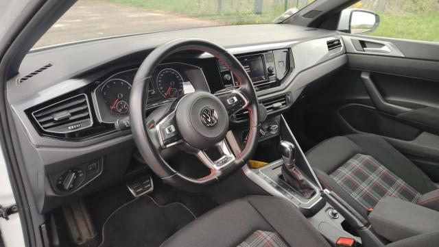 Volkswagen Polo image 9