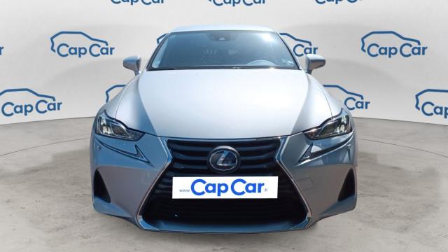 Lexus Is image 5