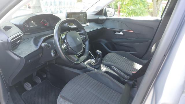Peugeot 208 image 5