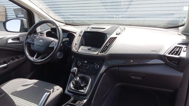 Ford C-Max image 6