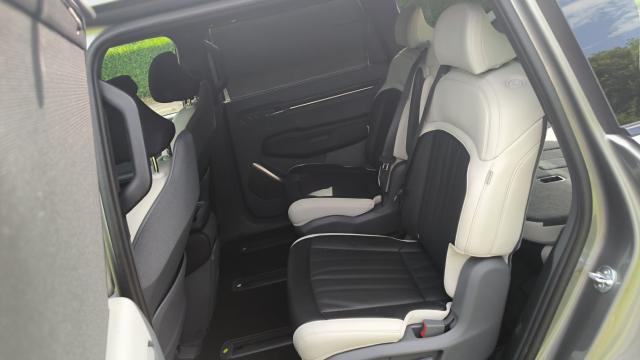 Kia Ev9 image 2