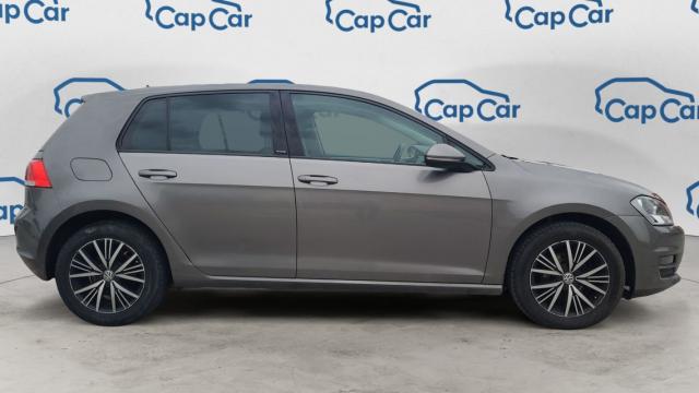 Volkswagen Golf image 9