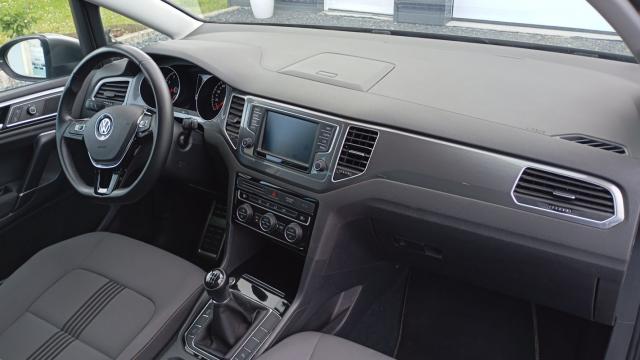 Volkswagen Golf Sportsvan image 4