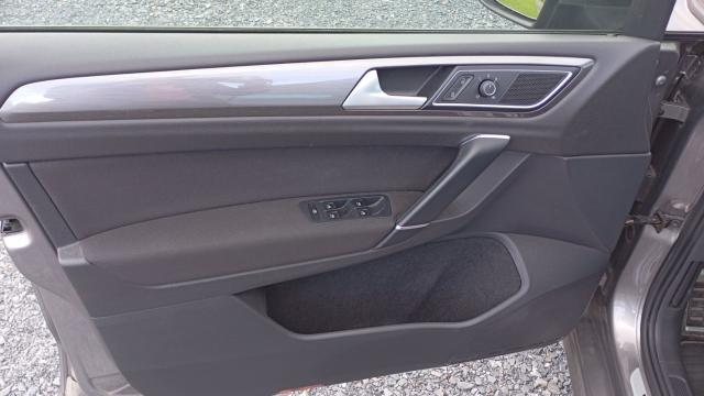 Volkswagen Golf Sportsvan image 6