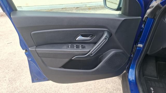 Dacia Duster image 6
