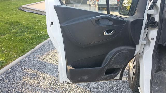 Renault Trafic image 6