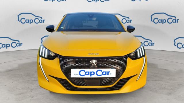 Peugeot 208 image 8
