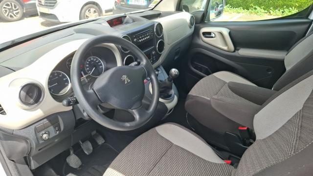 Peugeot Partner Tepee image 3