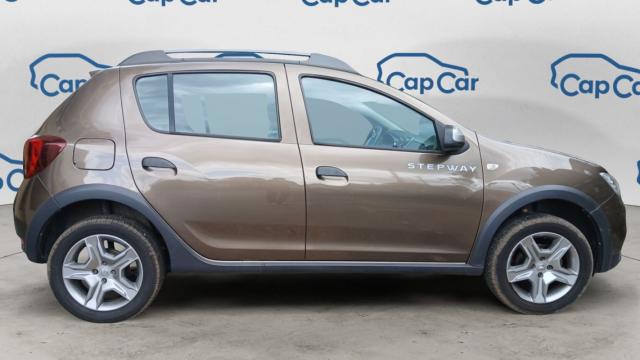 Dacia Sandero image 2