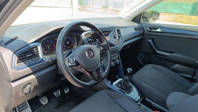 Volkswagen T-Roc image 5
