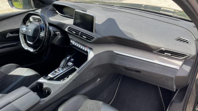 Peugeot 5008 image 3