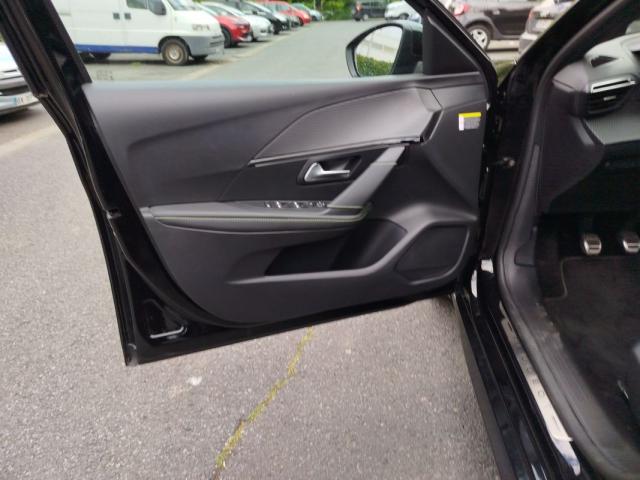 Peugeot 208 image 2
