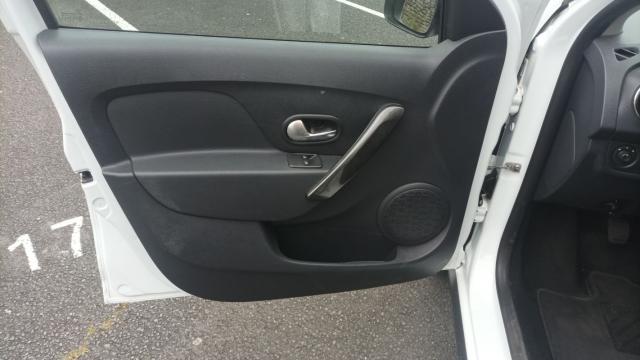 Dacia Sandero image 9