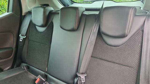 Renault Clio image 9