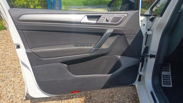 Volkswagen Golf Sportsvan image 6