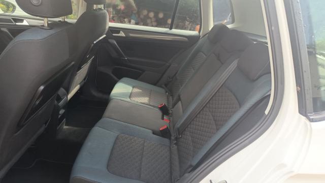 Volkswagen Golf Sportsvan image 8