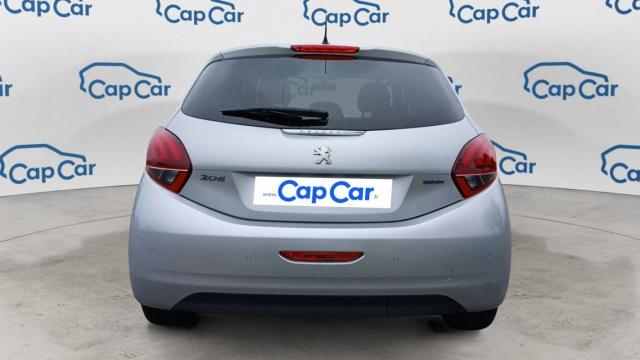 Peugeot 208 image 1