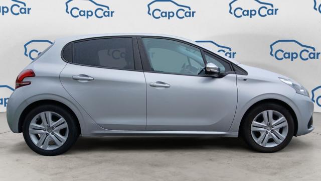 Peugeot 208 image 5