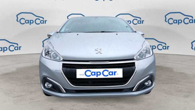 Peugeot 208 image 9