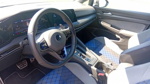 Volkswagen Golf image 7