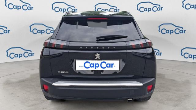 Peugeot 2008 image 2