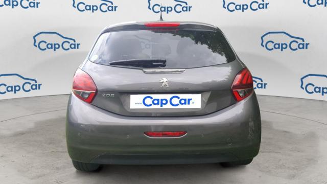 Peugeot 208 image 2