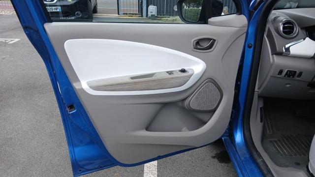 Renault Zoe image 2