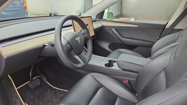 Tesla Model Y image 1