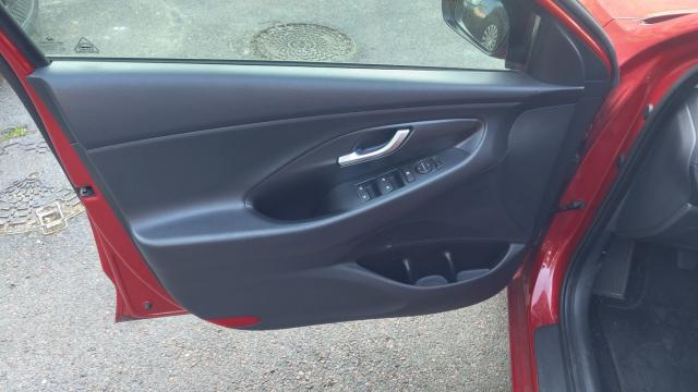 Hyundai I30 Fastback image 6