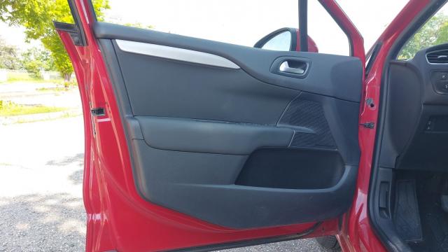 Citroen C4 image 7