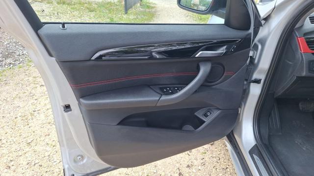 Bmw X1 image 8