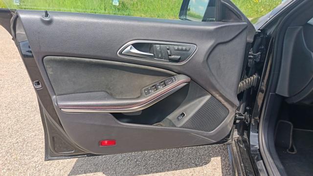 Mercedes Benz Classe Cla image 2