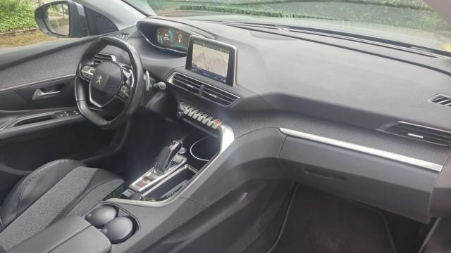 Peugeot 3008 image 6
