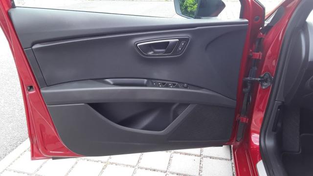 Seat Leon image 9