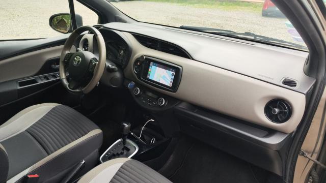 Toyota Yaris image 7
