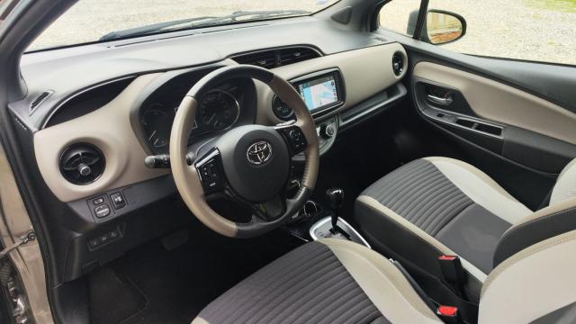 Toyota Yaris image 2