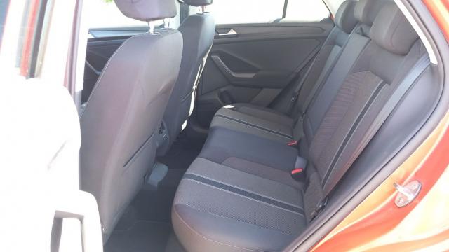 Volkswagen T-Roc image 1
