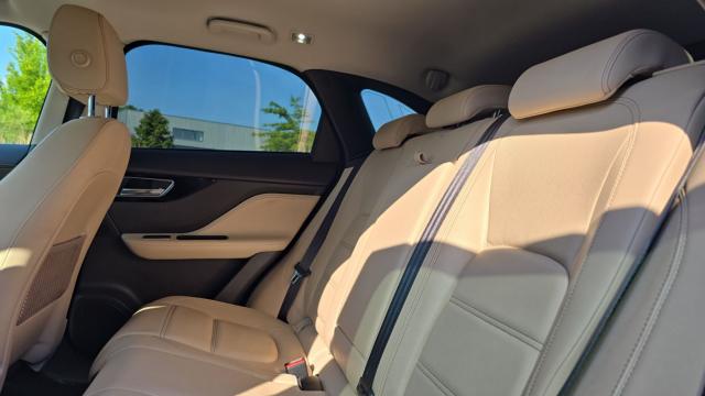 Jaguar F-Pace image 5