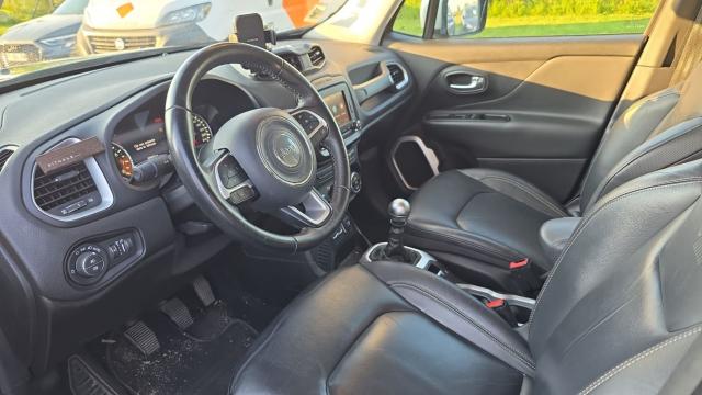 Jeep Renegade image 2