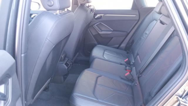 Audi Q3 image 5