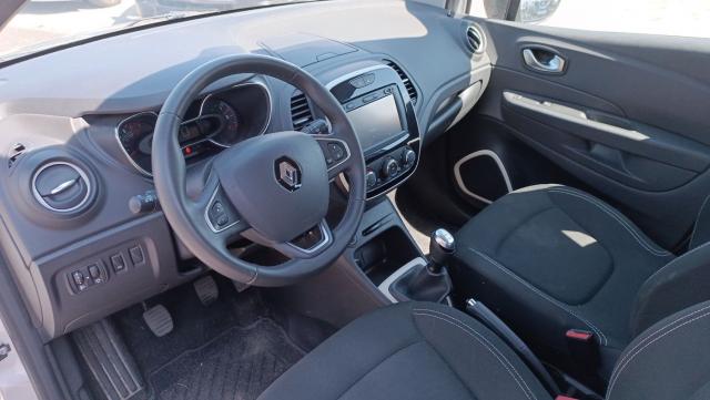 Renault Captur image 3