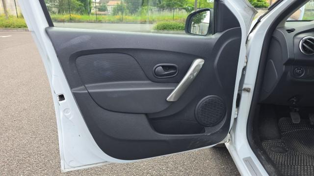 Dacia Sandero image 6