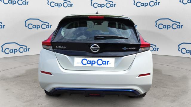 Nissan Leaf image 5