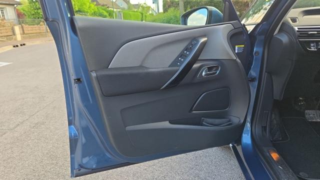 Citroen C4 Picasso image 6
