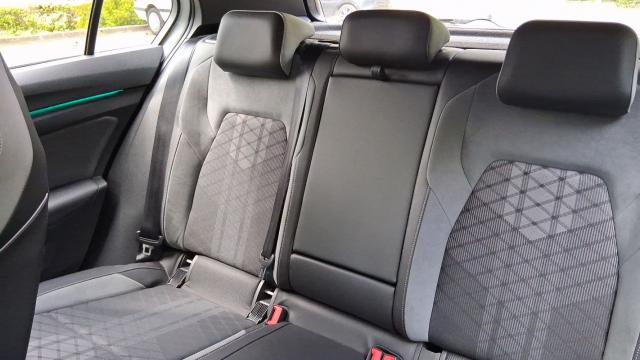 Volkswagen Golf image 2